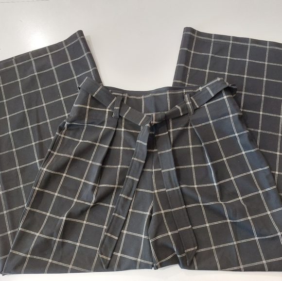 Max Studio Pants - Max studio wide leg pants brand new with tags womens size small